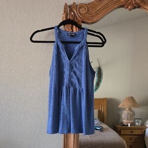 Cable & Gauge Blue  Embroidered Sleeveless Button Front Tank
